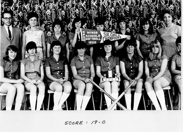 SnGirlsChamps66.jpg (96831 bytes)